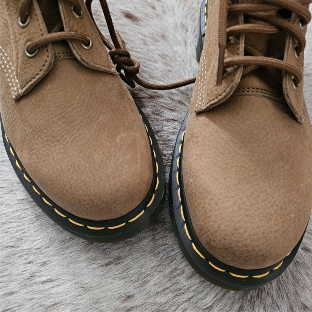 Dr. Martens 101 Tumbled Nubuck Leather Ankle Boots Women's Size 8 NEW - Picture 6 of 16